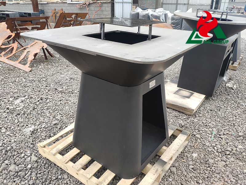 <h3>Customized Durable Corten Steel BBQ FirePit With Grill </h3>
